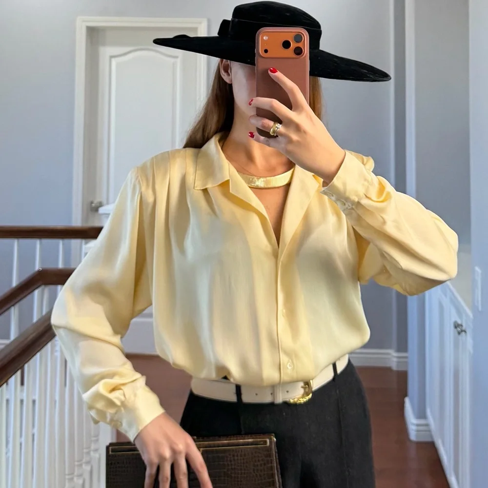 Elegant Yellow Blouse with beautiful shoulders - Picture 1 of 5